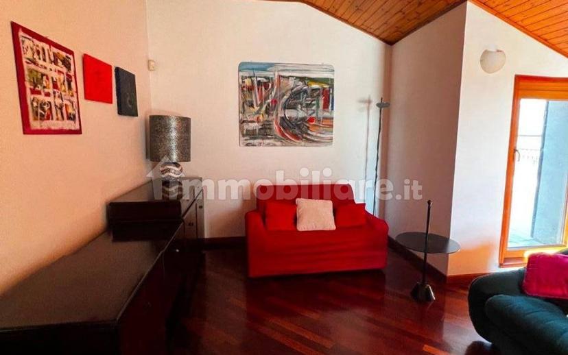 Attico ottimo stato, 199 m², Zona 2000, Piacenza — foto 4 di 14