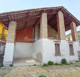 Villa a schiera vicolo Doesio, Pomaro Monferrato