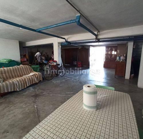 Villa unifamiliare, buono stato, 300 m², Frassineto Po — foto 3 di 31