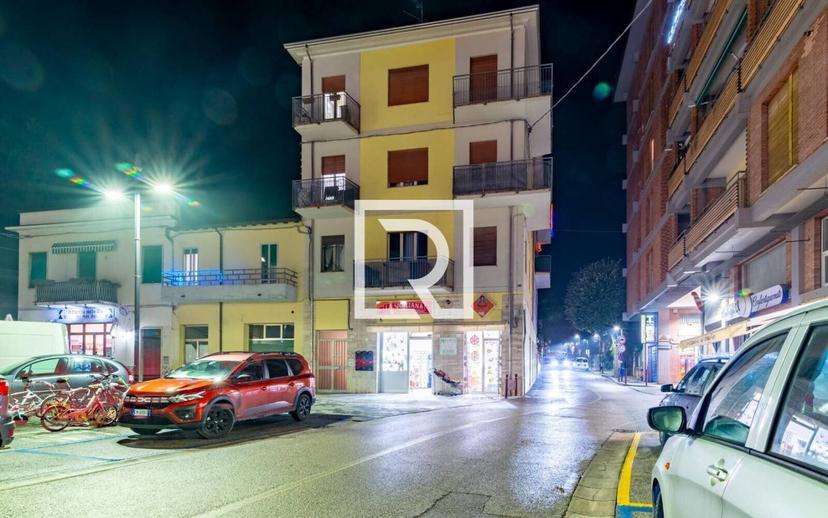 Quadrilocale piazza mazzini ., Centro, Castrocaro Terme e Terra del Sole — foto 16 di 29