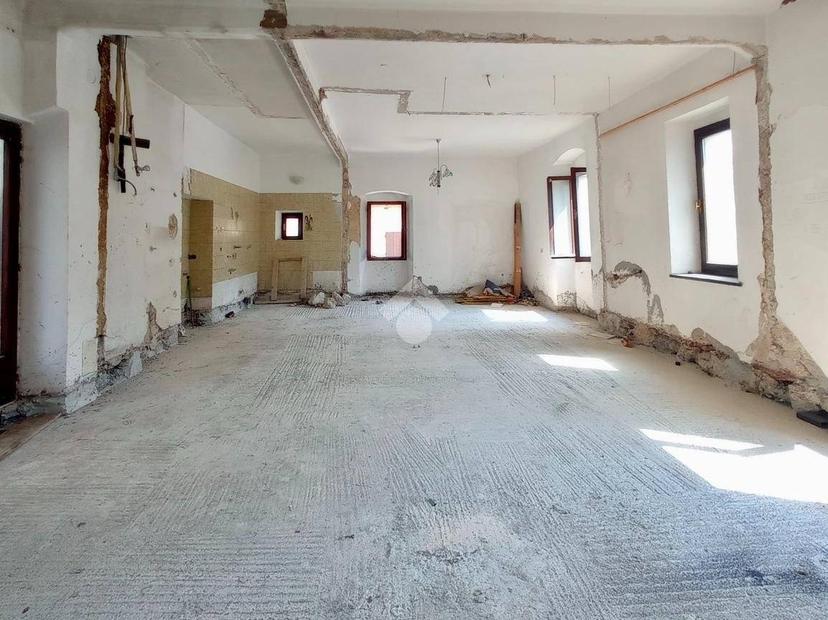 Trilocale via Cavedine 8, Pietramurata, Dro