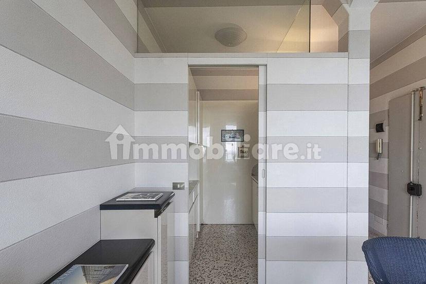 Trilocale via Gramsci 45, Centro, Santa Margherita Ligure — foto 4 di 17
