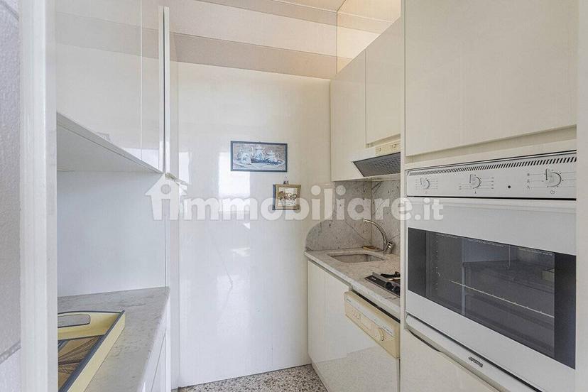 Trilocale via Gramsci 45, Centro, Santa Margherita Ligure — foto 9 di 17