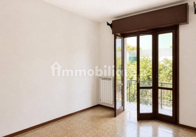 Quadrilocale via Grandi 11, Centro, Sarezzo — foto 6 di 17