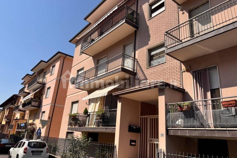 Quadrilocale via Grandi 11, Centro, Sarezzo — foto 8 di 17