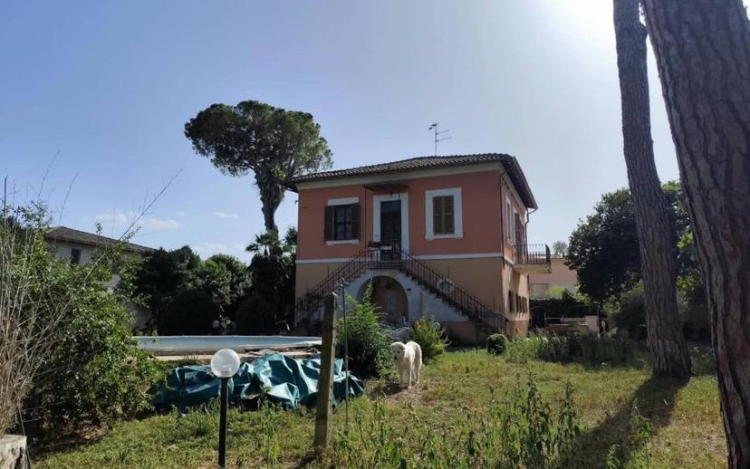 Villa unifamiliare via Ezio Bartolomei, Viale Firenze, Paciana, Foligno — foto 10 di 34