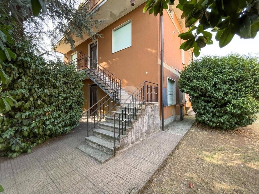 Villa bifamiliare via Enrico Fermi 1, Castelcovati — foto 12 di 30