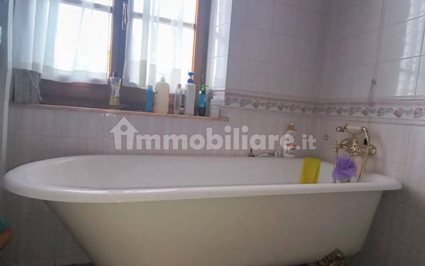 Villa unifamiliare via Ezio Bartolomei, Viale Firenze, Paciana, Foligno — foto 29 di 34