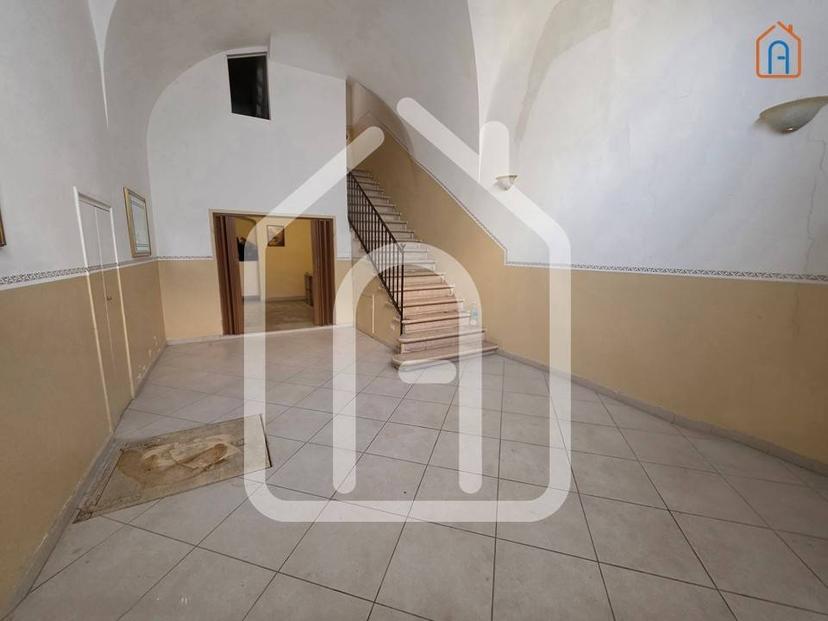 Quadrilocale da ristrutturare, su più livelli, Centro, Ruvo di Puglia — foto 5 di 10