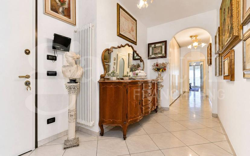 Quadrilocale via del Castillo , 6, Porto Vecchio, Sanremo — foto 6 di 24