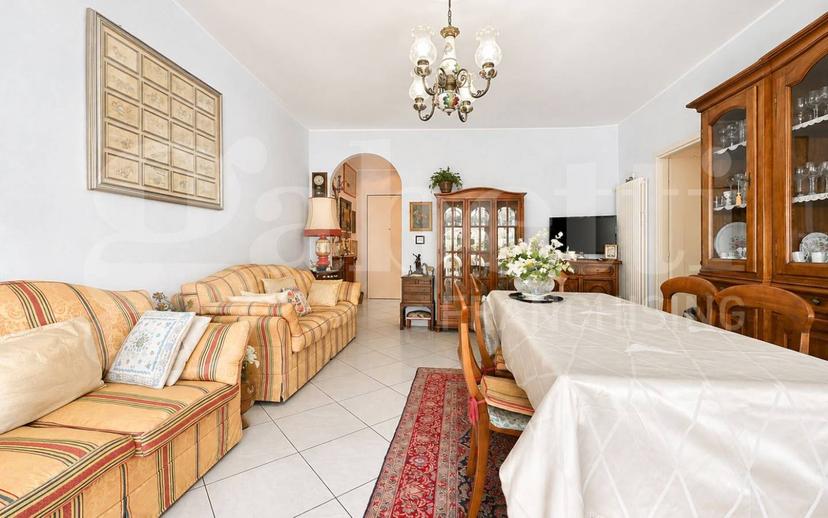 Quadrilocale via del Castillo , 6, Porto Vecchio, Sanremo — foto 4 di 24