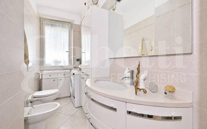 Quadrilocale via del Castillo , 6, Porto Vecchio, Sanremo — foto 21 di 24