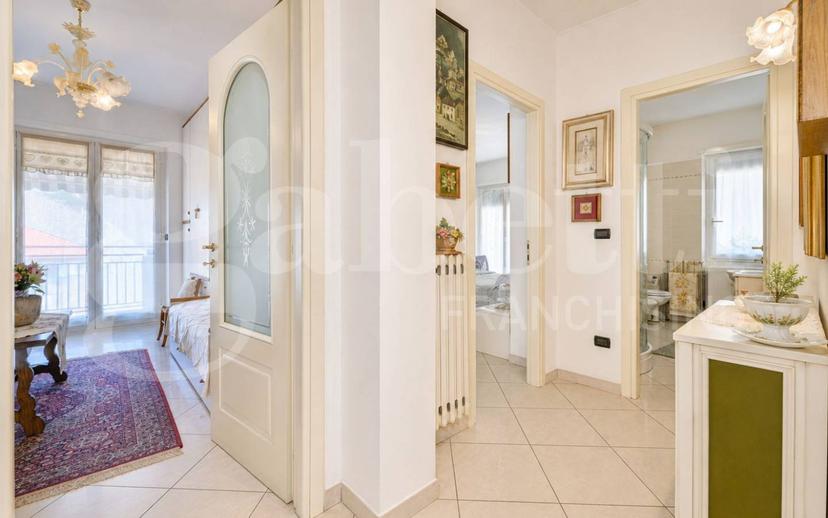 Quadrilocale via del Castillo , 6, Porto Vecchio, Sanremo — foto 8 di 24