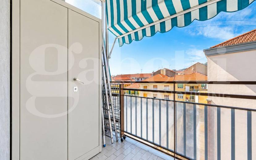 Quadrilocale via del Castillo , 6, Porto Vecchio, Sanremo — foto 10 di 24