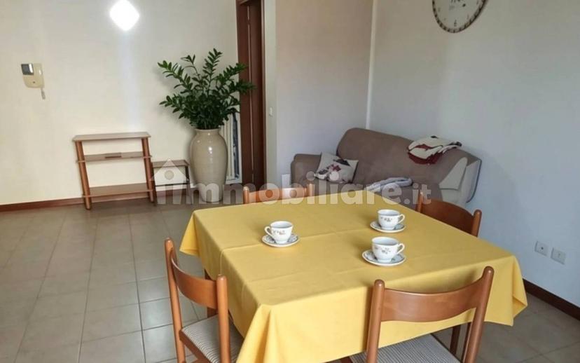 Trilocale buono stato, primo piano, Ospizio - San Maurizio, Reggio Emilia — foto 13 di 18