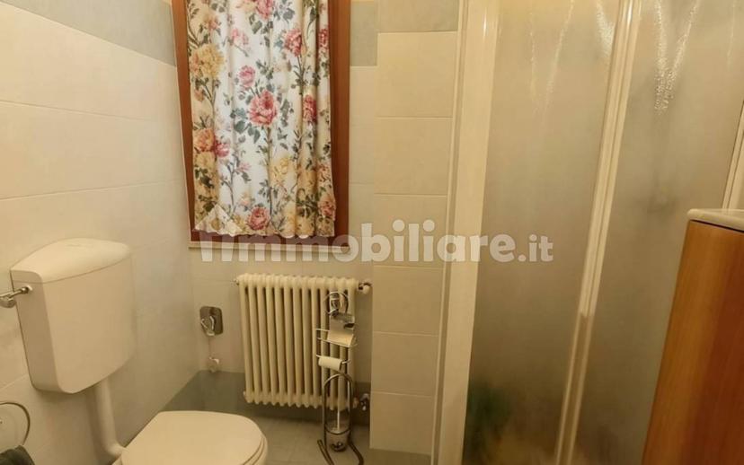 Trilocale buono stato, primo piano, Ospizio - San Maurizio, Reggio Emilia — foto 10 di 18