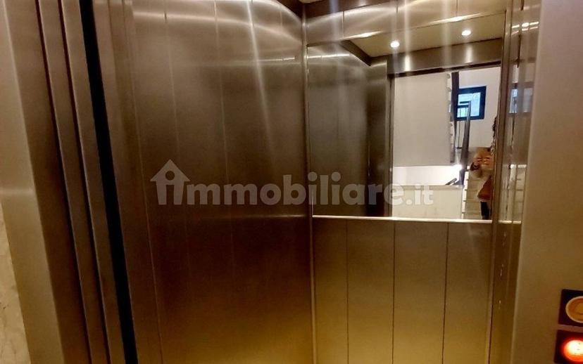 Trilocale buono stato, primo piano, Ospizio - San Maurizio, Reggio Emilia — foto 18 di 18