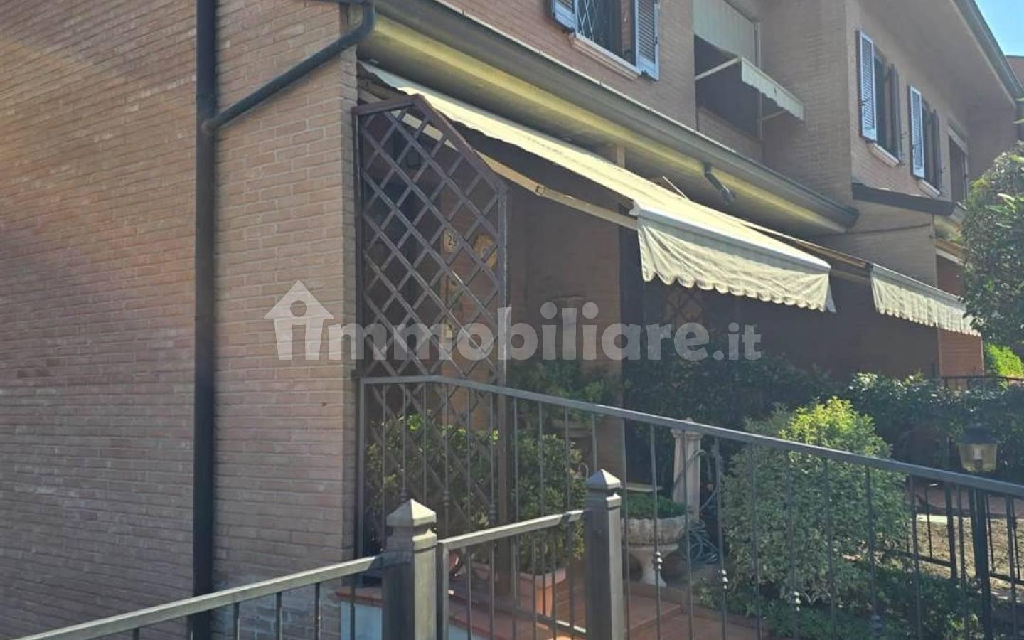 Villa a schiera via Bruno Buozzi 29, Centro, Castelfranco Emilia