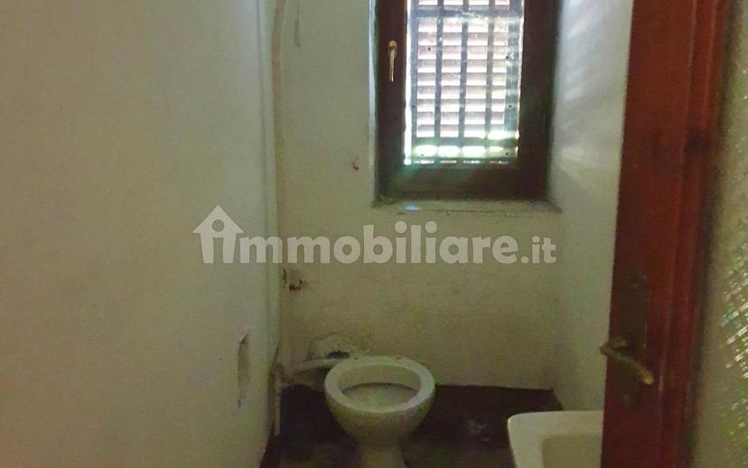 Quadrilocale via 24 Maggio 13, Centro, Borghetto di Vara — foto 2 di 13
