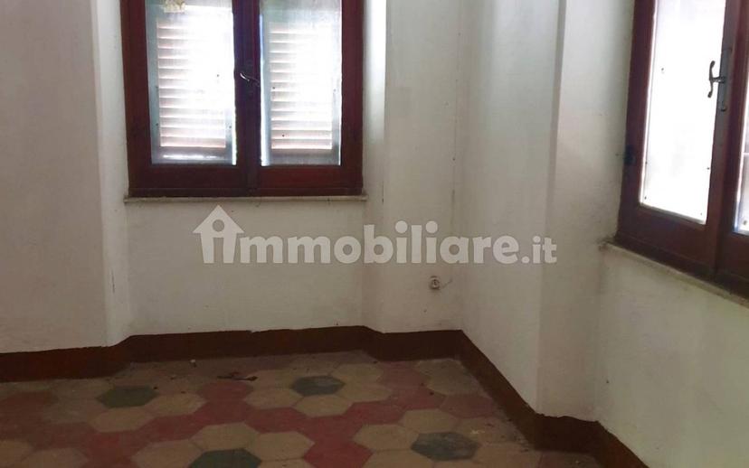 Quadrilocale via 24 Maggio 13, Centro, Borghetto di Vara — foto 8 di 13