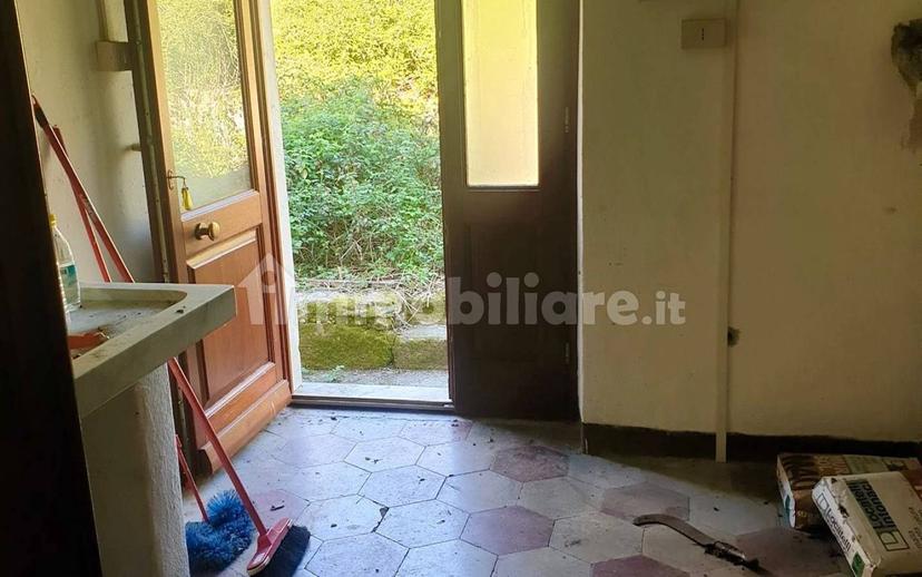Quadrilocale via 24 Maggio 13, Centro, Borghetto di Vara — foto 12 di 13