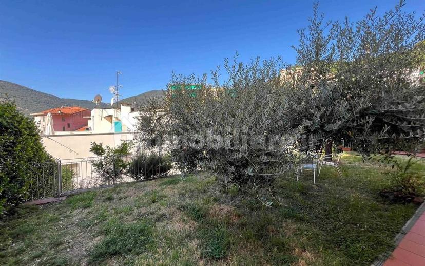 Quadrilocale ottimo stato, piano terra, Colli, La Spezia — foto 3 di 30