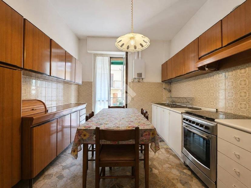 Trilocale via Lombardi Don Gian Battista 21, Centro, Ponte San Pietro — foto 13 di 27