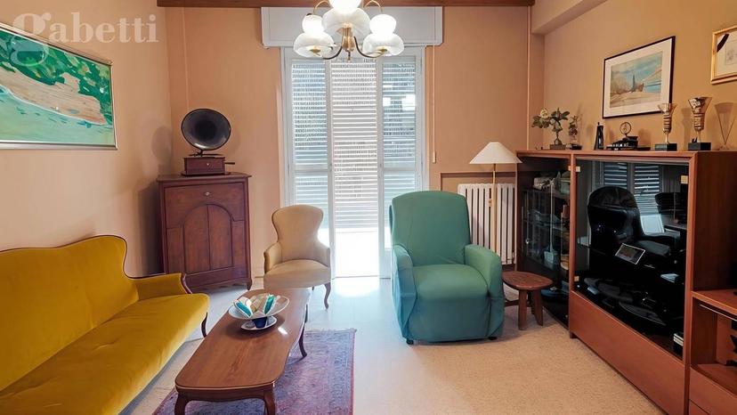 Quadrilocale buono stato, quinto piano, Borgo Molino, Portone, Senigallia — foto 13 di 17