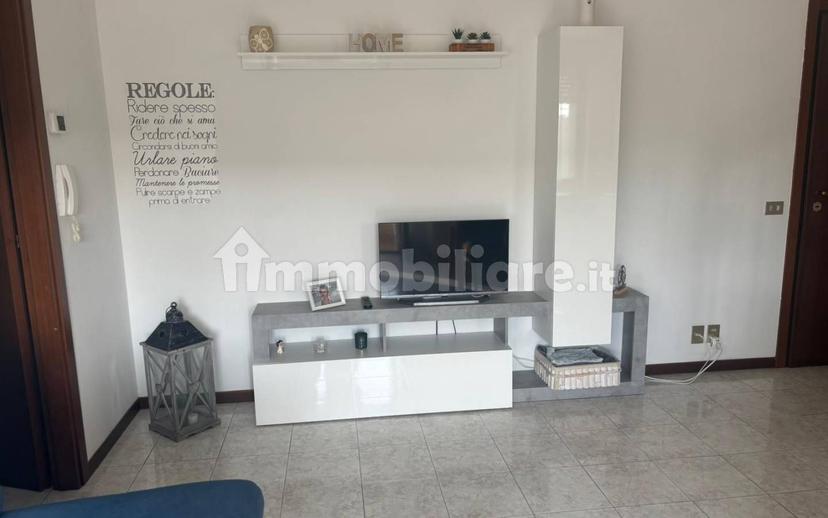 Trilocale via Niccolò Copernico, Bernate, La Ca', Arcore — foto 10 di 13