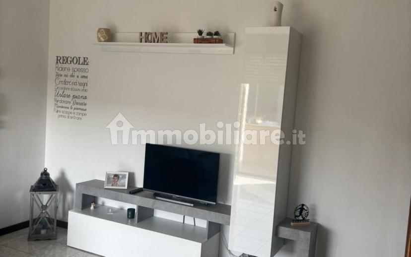 Trilocale via Niccolò Copernico, Bernate, La Ca', Arcore — foto 2 di 13
