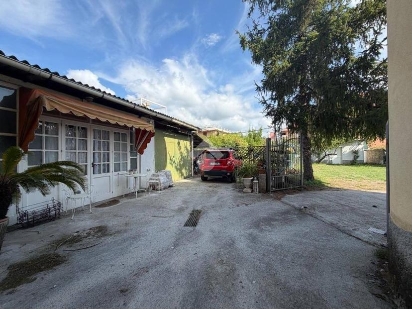 Quadrilocale via Per Santa Vittoria 15, Centro, Sestri Levante — foto 38 di 38