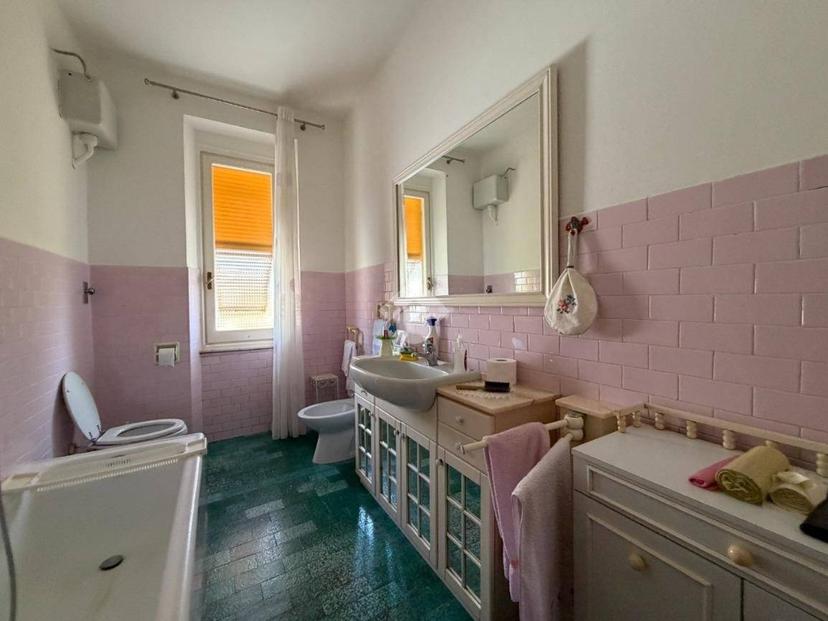 Quadrilocale via Per Santa Vittoria 15, Centro, Sestri Levante — foto 17 di 38