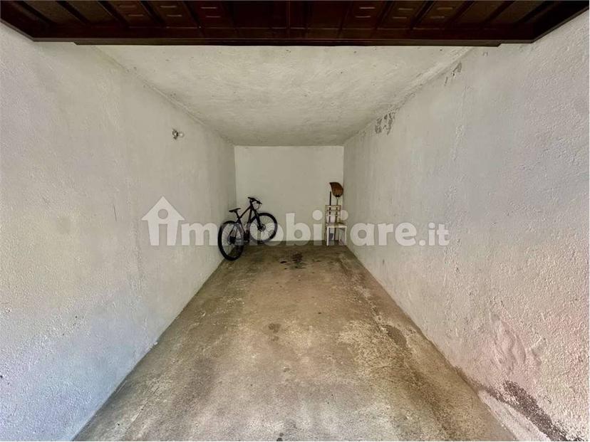 Trilocale via garibaldi, 4, Centro, Primaluna — foto 5 di 41