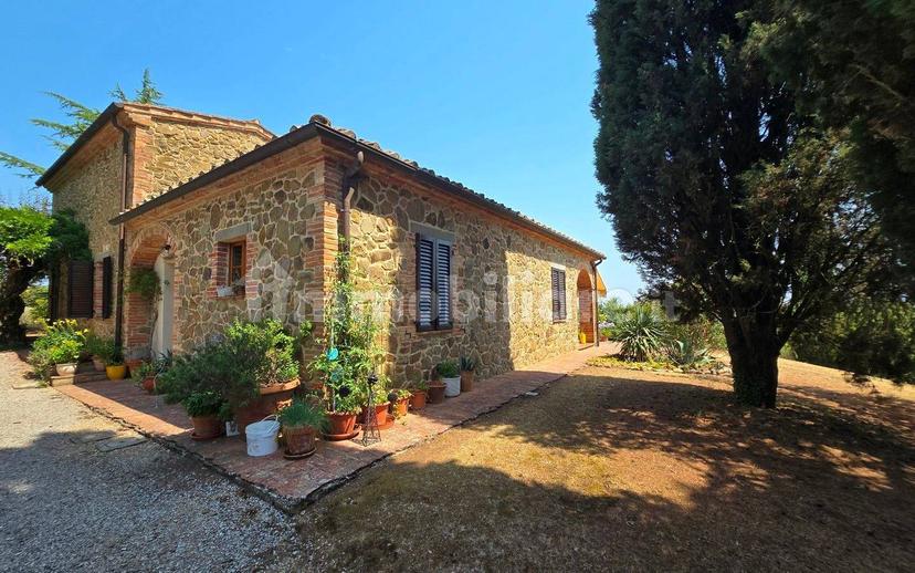 Casale via dei Frati, Sinalunga — foto 2 di 21