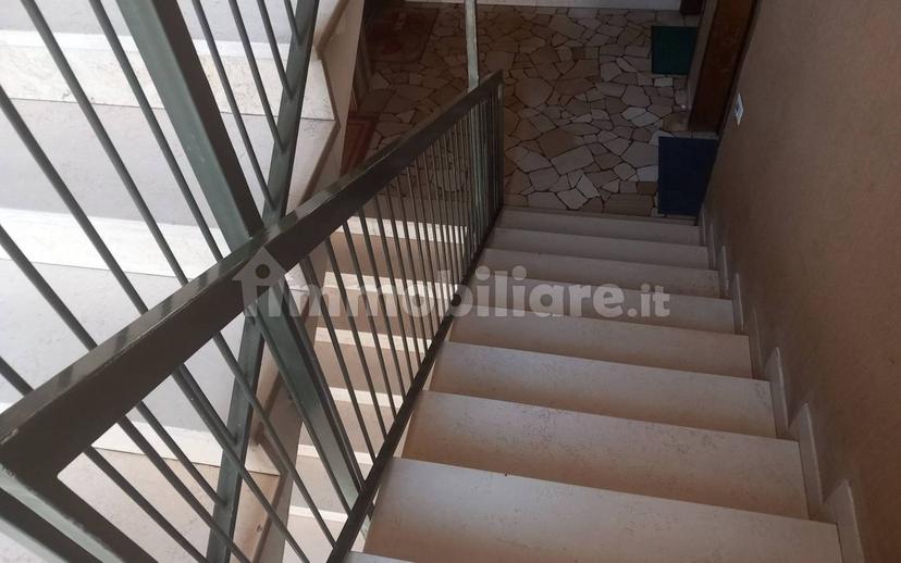 Trilocale buono stato, terzo piano, Camerlata - Rebbio, Como — foto 3 di 15