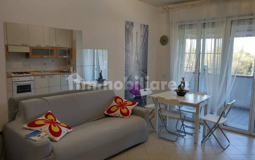 Bilocale via Giosuè Carducci 14, Granarolo dell'Emilia — foto 2 di 9