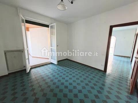 Quadrilocale via Martiri Della Libertà, 18, Centro Storico, Sanremo