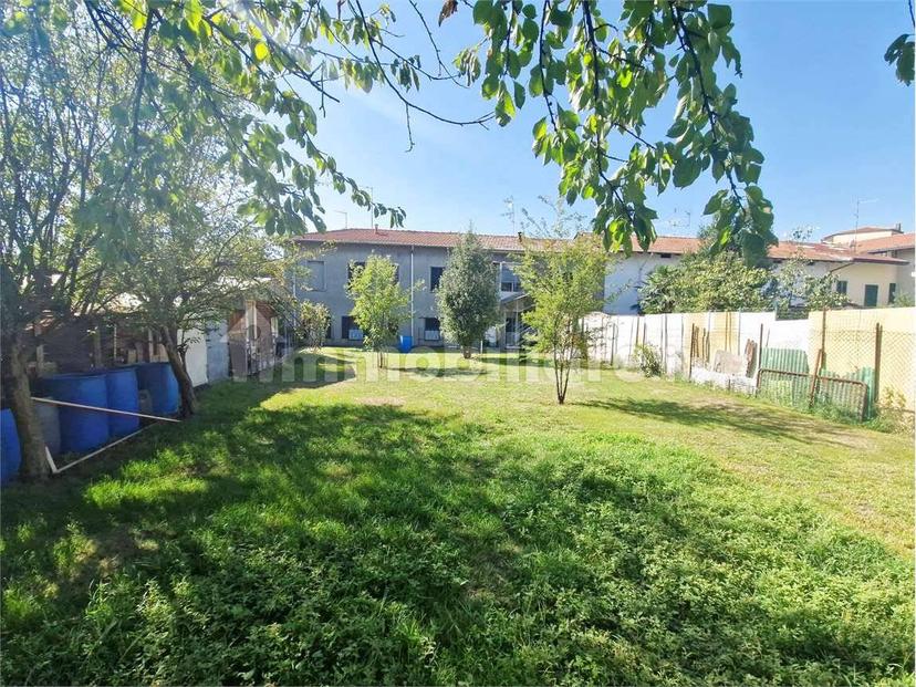 Terratetto unifamiliare piazza Alessandro Volta, 11, Centro, Samarate — foto 10 di 22