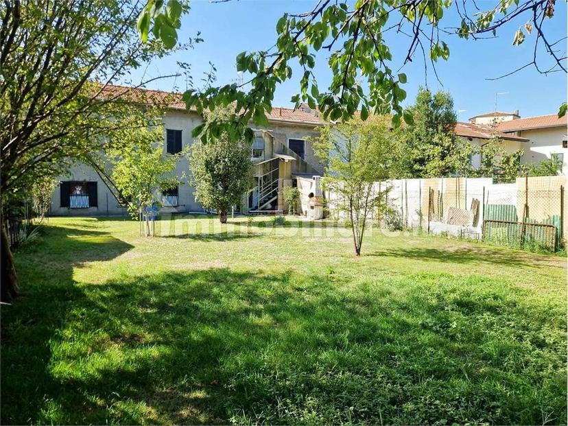 Terratetto unifamiliare piazza Alessandro Volta, 11, Centro, Samarate — foto 5 di 22
