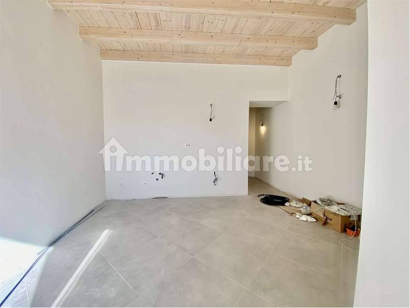 Bilocale via Molteni, 7, Sirone — foto 4 di 20
