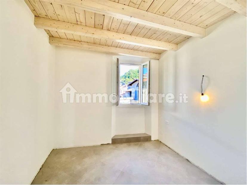 Bilocale via Molteni, 7, Sirone — foto 7 di 20