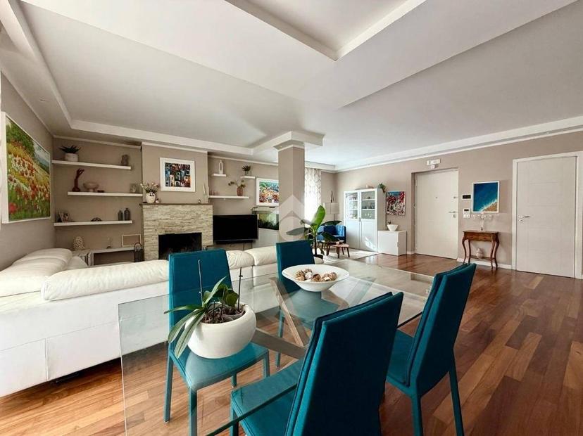 Villa unifamiliare V. Eduardo de Filippo 6, Tivolille Pasquali Merenzata, Mendicino — foto 6 di 34