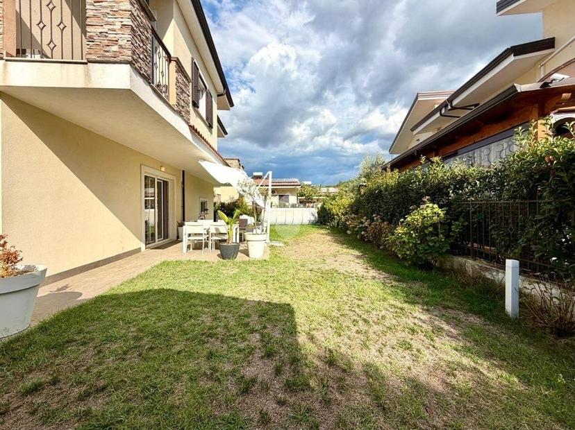 Villa unifamiliare V. Eduardo de Filippo 6, Tivolille Pasquali Merenzata, Mendicino — foto 33 di 34