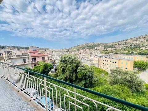 Villa unifamiliare via Livorno, Centro, Scicli — foto 20 di 21