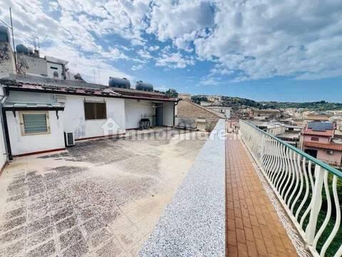 Villa unifamiliare via Livorno, Centro, Scicli — foto 15 di 21