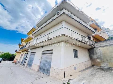 Villa unifamiliare via Livorno, Centro, Scicli — foto 7 di 21