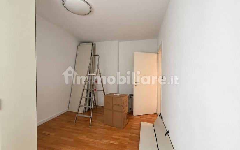 Trilocale buono stato, secondo piano, Oltrisarco - Aslago, Bolzano — foto 4 di 22