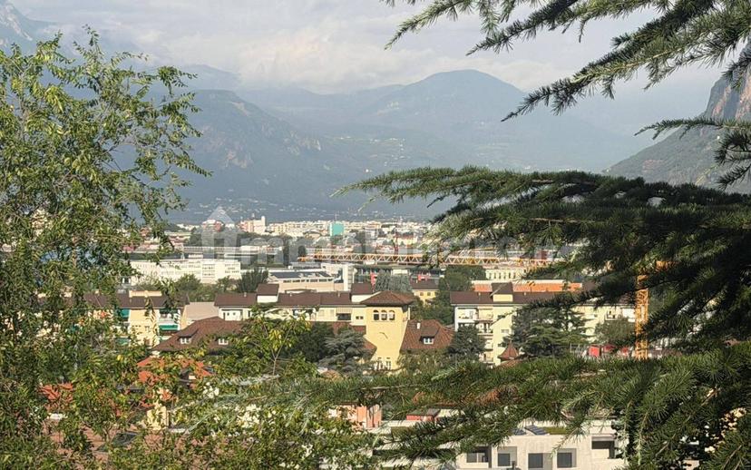 Trilocale buono stato, secondo piano, Oltrisarco - Aslago, Bolzano — foto 11 di 22