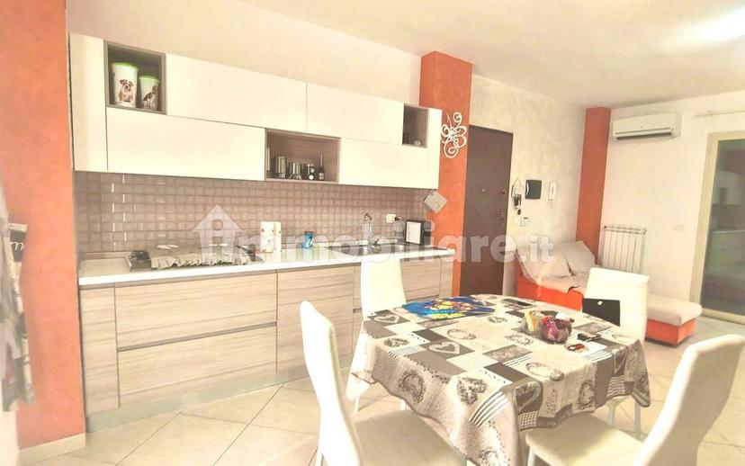 Trilocale viale della regione 1/A, Motta Sant'Anastasia — foto 25 di 33