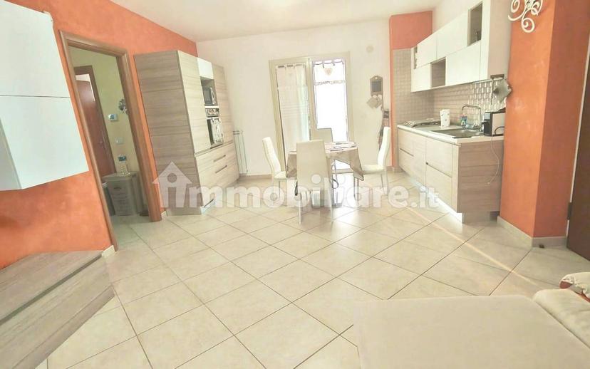 Trilocale viale della regione 1/A, Motta Sant'Anastasia — foto 8 di 33
